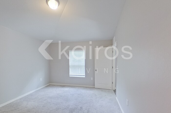 Building Photo - 9141 Aegean Cir