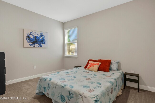 Building Photo - 404 Thistleton Wy