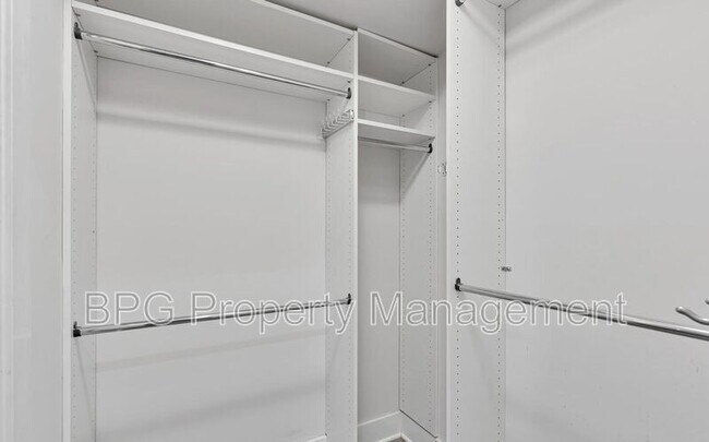 Building Photo - 4122 5th St NW