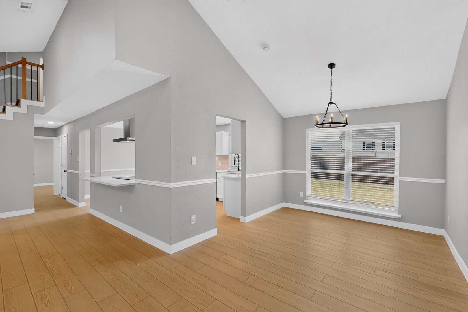 Building Photo - 1600 Crimson Ct