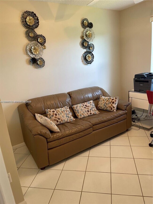 Building Photo - 5133 Brisata Cir