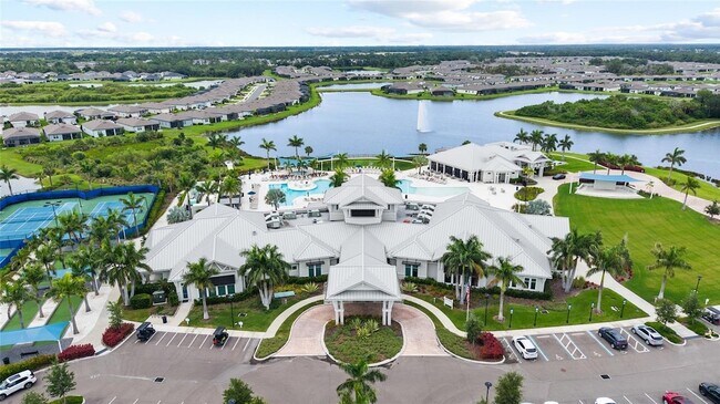Building Photo - 9454 Ballaster Pointe Lp