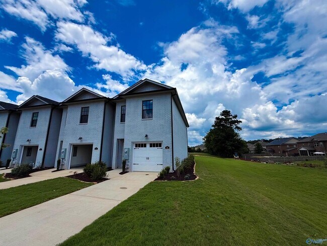 Building Photo - 99 SW She Oak Dr