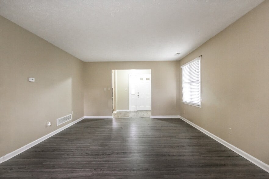 Building Photo - 1112 Delray Dr