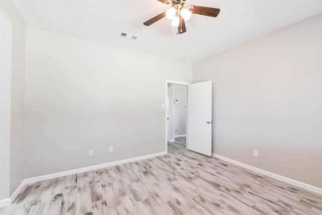 Building Photo - 8046 Split Pine Dr