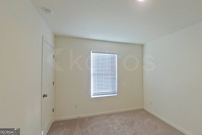 Building Photo - 108 Flat Rock Ml Trl