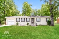 Building Photo - 320 Navajo Pines Dr