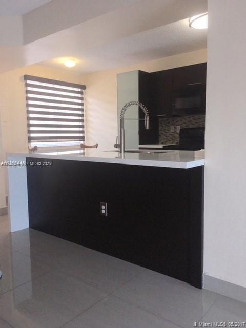 Building Photo - 4652 NW 97th Pl