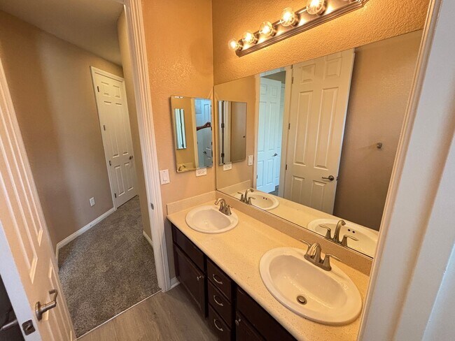Building Photo - Stunning 4-Bedroom Two-Story Home w/ Loft, and community amenities located in Providence Community!