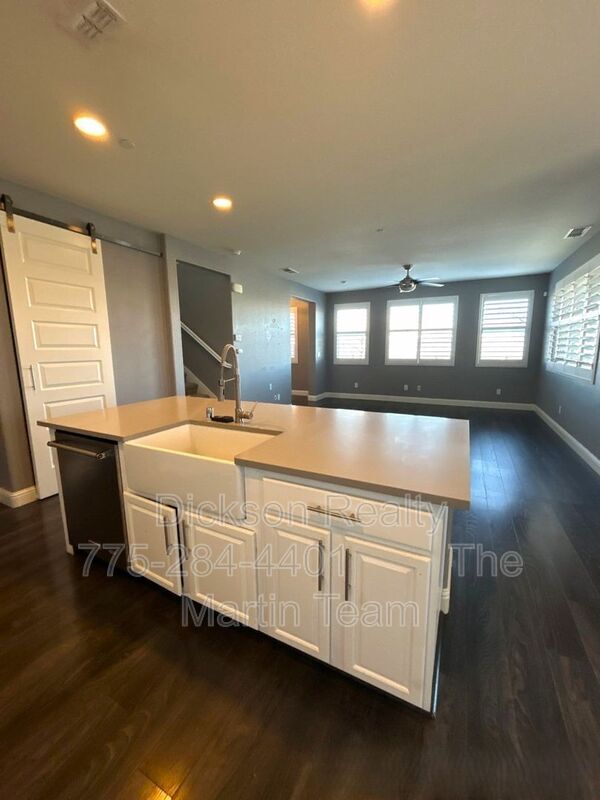 Building Photo - 2854 Garda Court