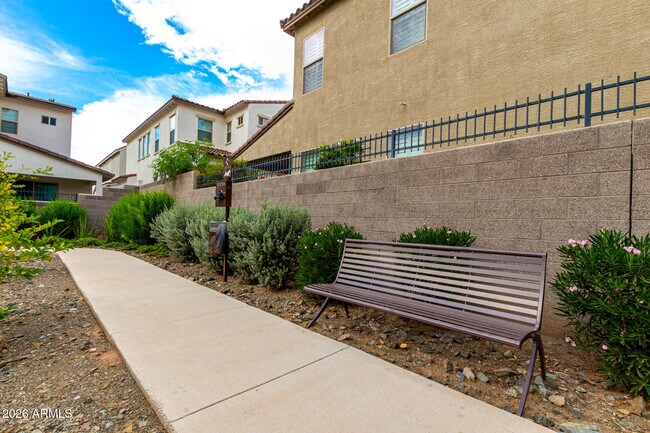 Building Photo - 4765 S Ferric