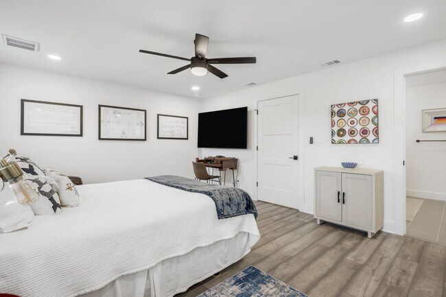 Building Photo - 1611 Armistead St