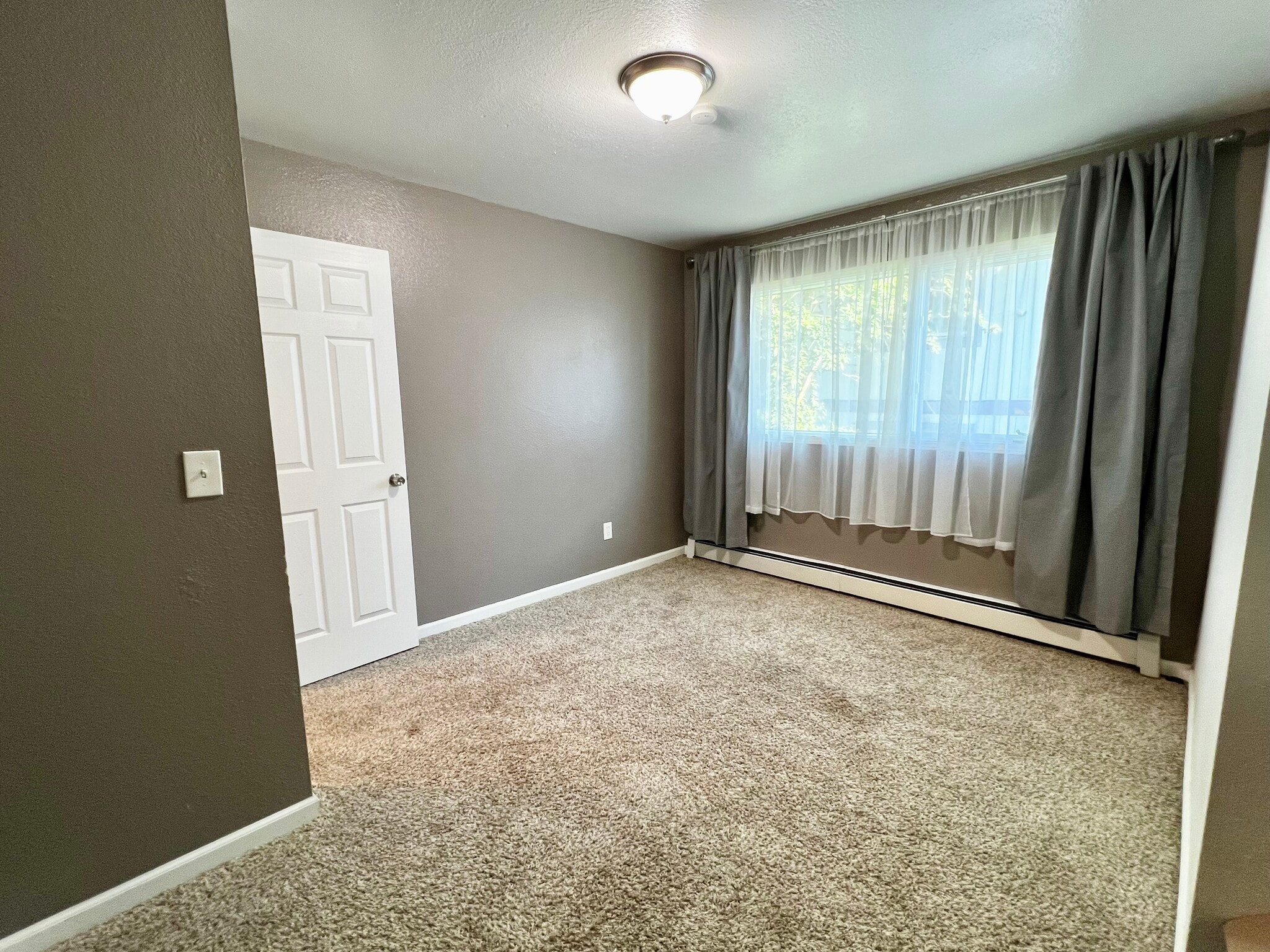 Bedroom 2 - 4324 Thompson Ave