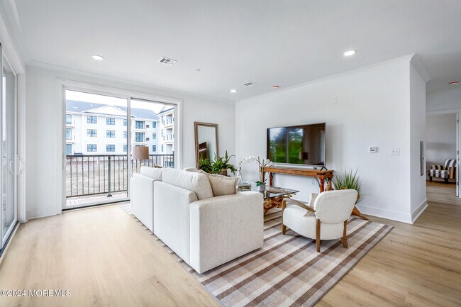 Building Photo - 298 Westwood Ave