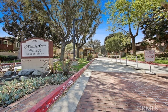 Building Photo - 1010 W MacArthur Blvd