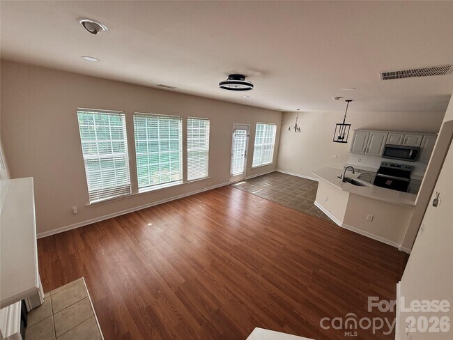 Building Photo - 11224 Cypress View Dr