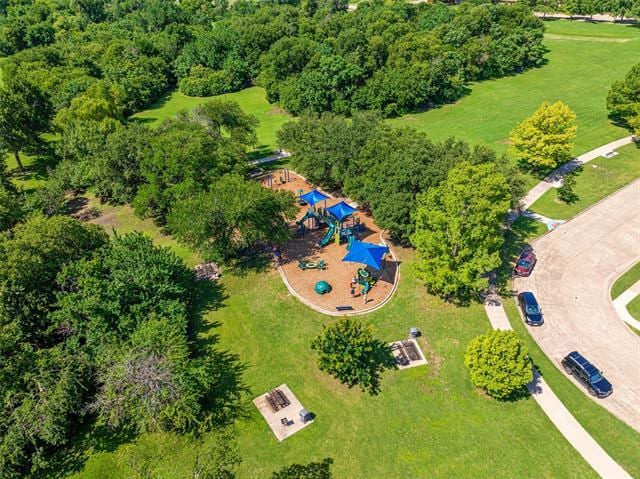 Building Photo - 2562 Primrose Dr