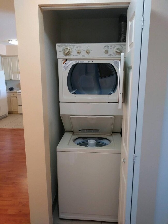 Building Photo - 11060 SW 196th St