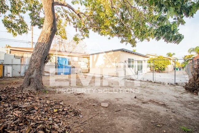 Building Photo - Comfy ADU for Rent in Fishburn Ave in Bell Amazing Deal