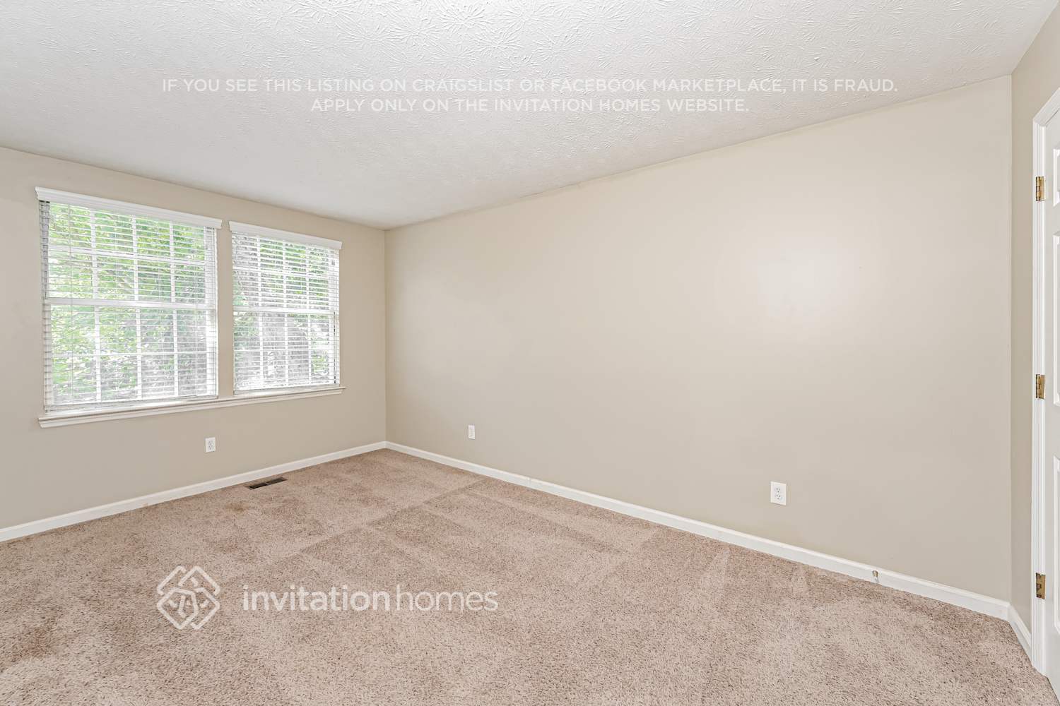 Building Photo - 495 Meadowfield Ct