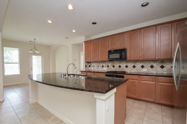 Building Photo - 5218 Lacey Oak Meadow Dr