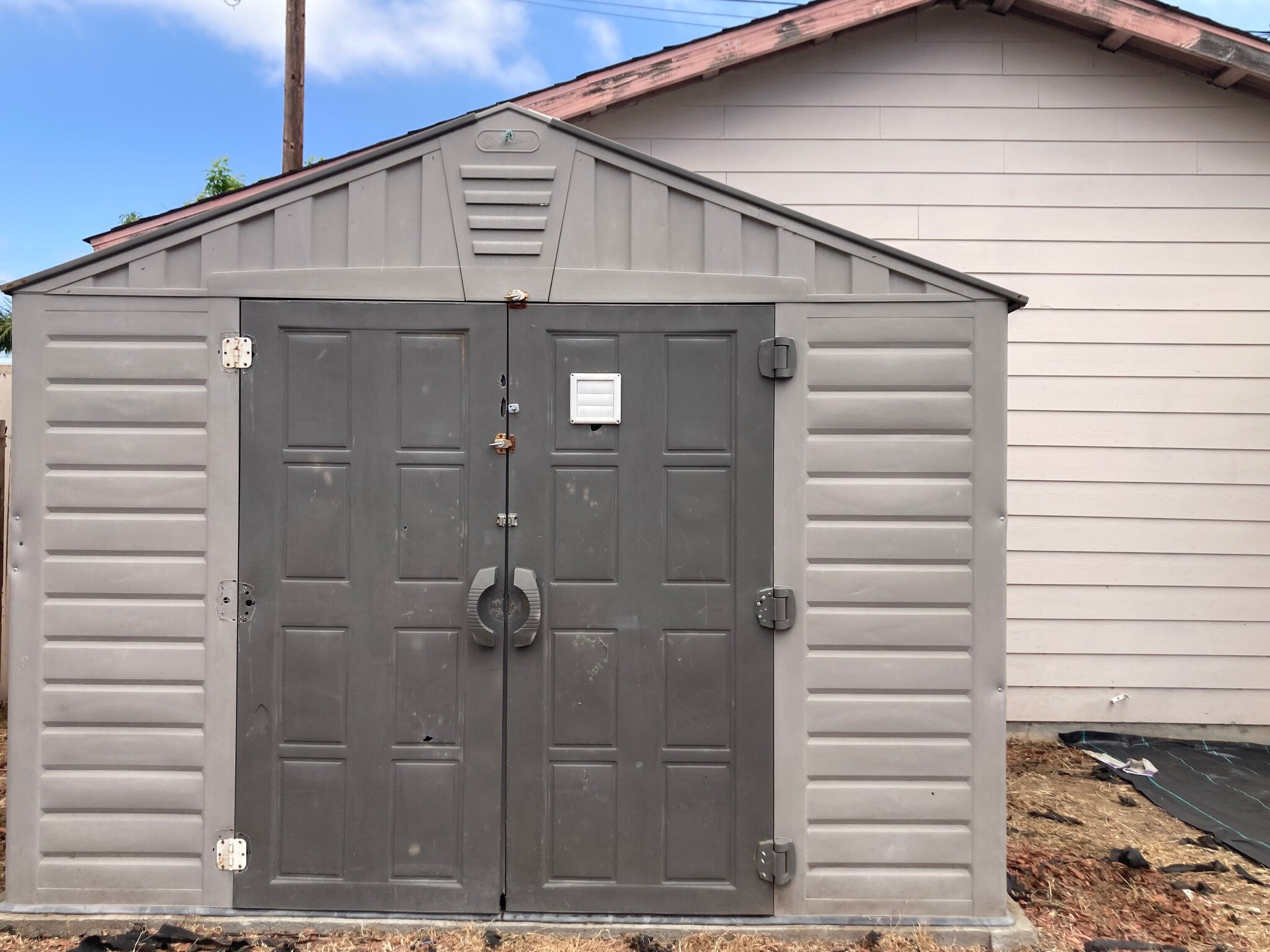 Storage room large - 4460 Clairemont Mesa Blvd