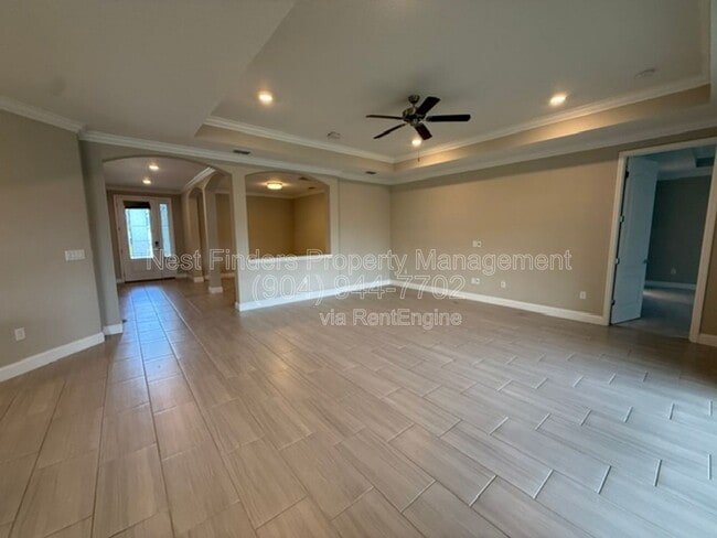 Building Photo - 104 Silver Reef Ln