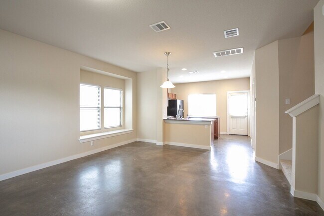 Building Photo - 4528 Credo Lane