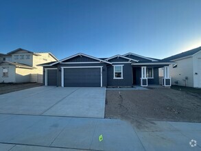 Building Photo - 3bed, 2bath, + office/flex 1630sq.ft. home...