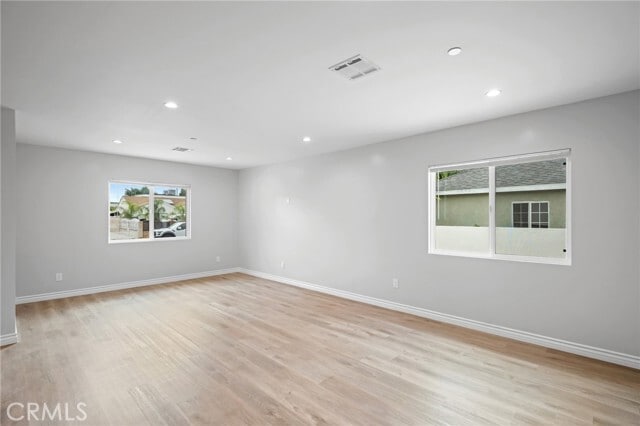 Building Photo - 8025 Bellingham Ave