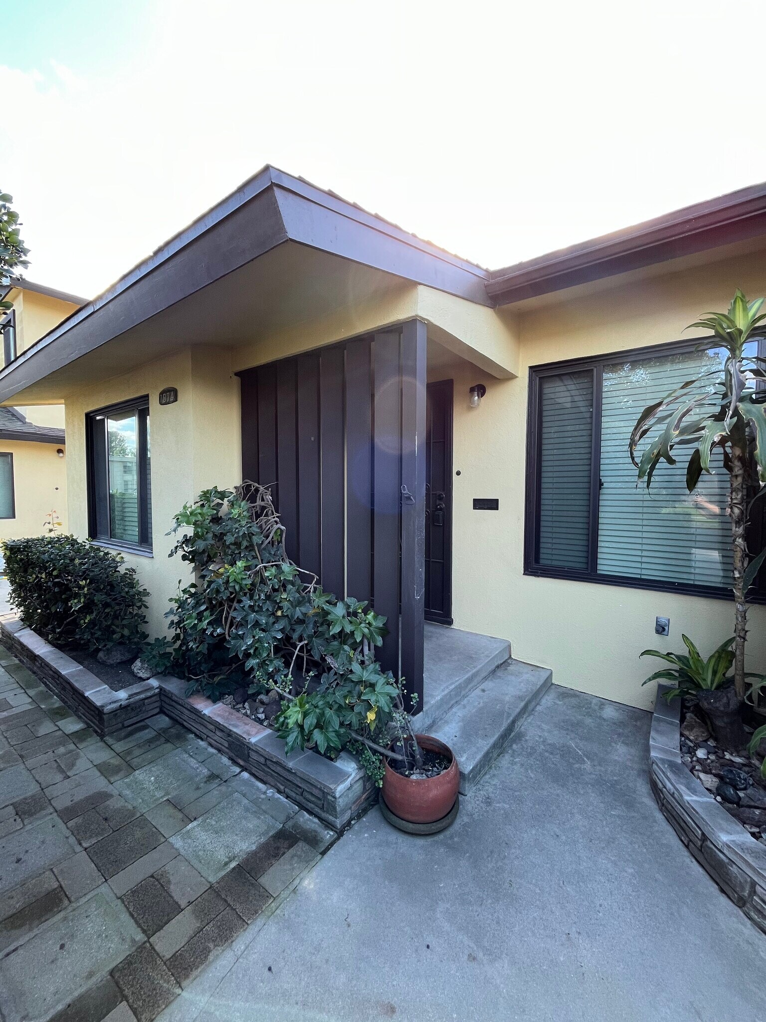 Building Photo - 7972 Farm St