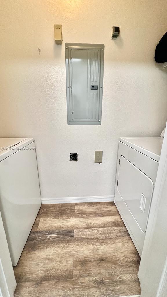 Building Photo - 120 SW Peacock Blvd