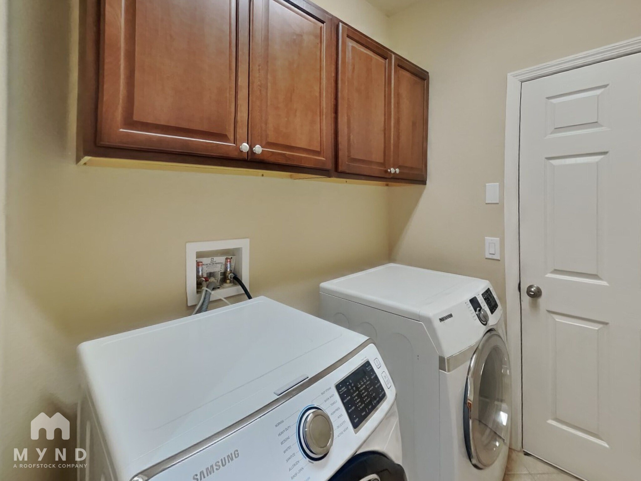 Building Photo - 7414 Forest Mere Dr