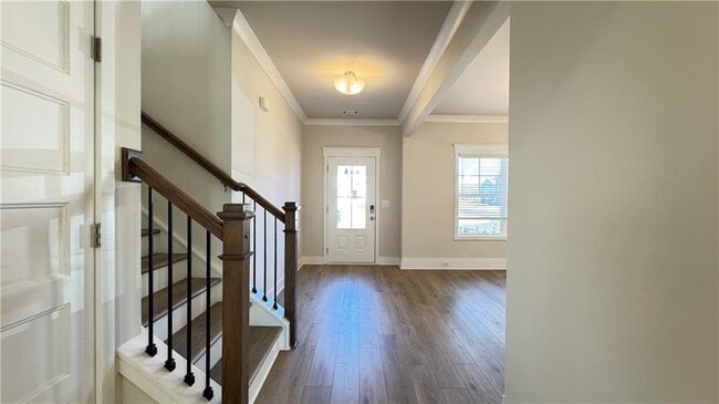 Building Photo - 5401 Bancroft Ln