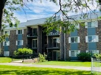 Building Photo - 1511 N Windsor Dr