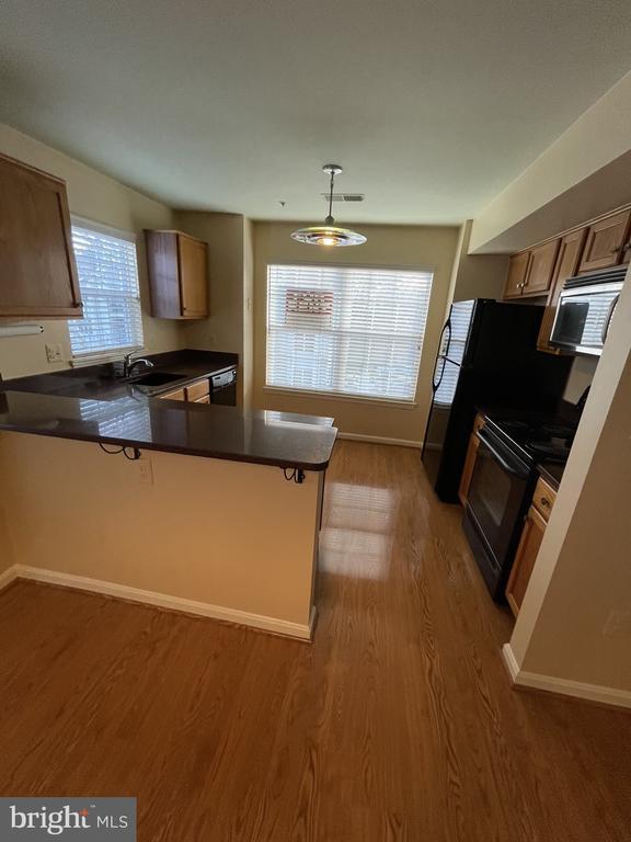 Building Photo - 174 Kendrick Pl