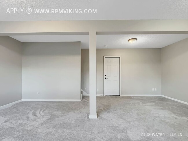 Building Photo - 3br 2.5ba 2cg ~ Security Deposit Free Alte...