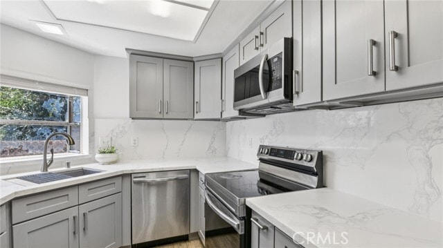 Building Photo - 6816 Alondra Blvd