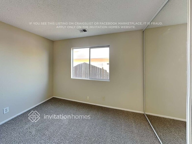 Building Photo - 3442 Chandler Cir