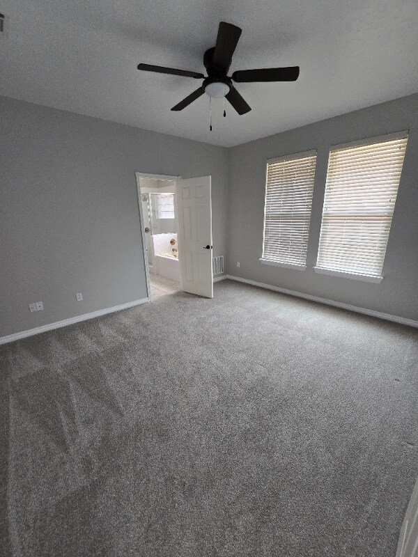 Building Photo - 12007 Ashford Dr