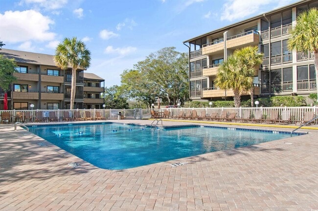 Building Photo - 9501 Shore Dr