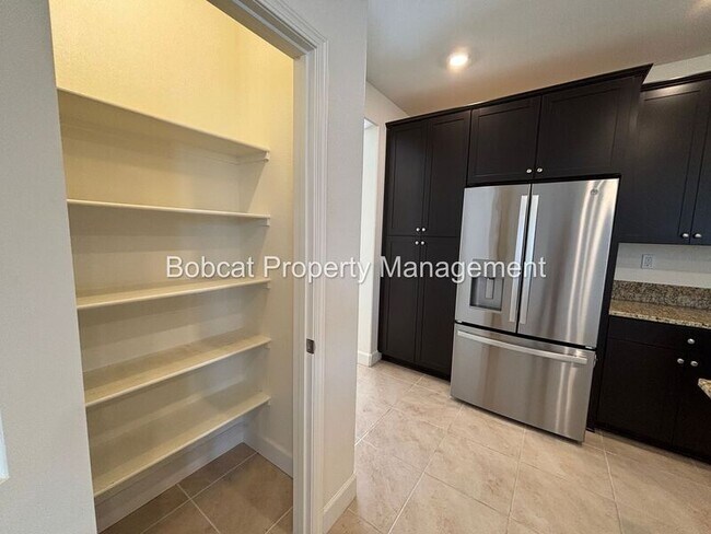Building Photo - 1120 Dapple Dr