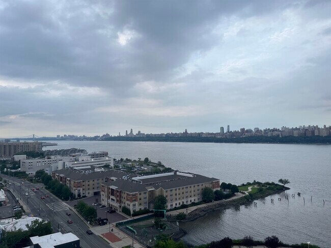 Building Photo - 7004 BLVD E