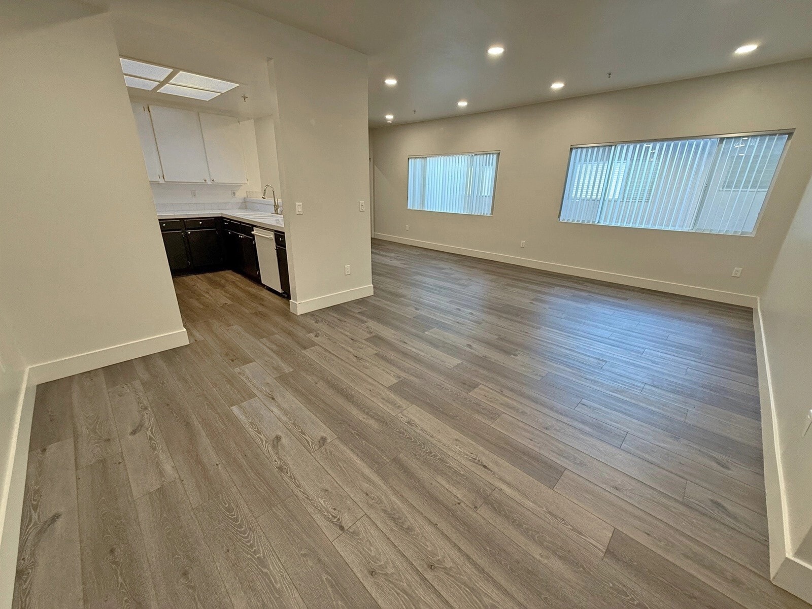 Building Photo - 4328 Mammoth Ave