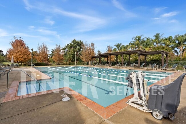 Building Photo - 632 Whitewater Wy