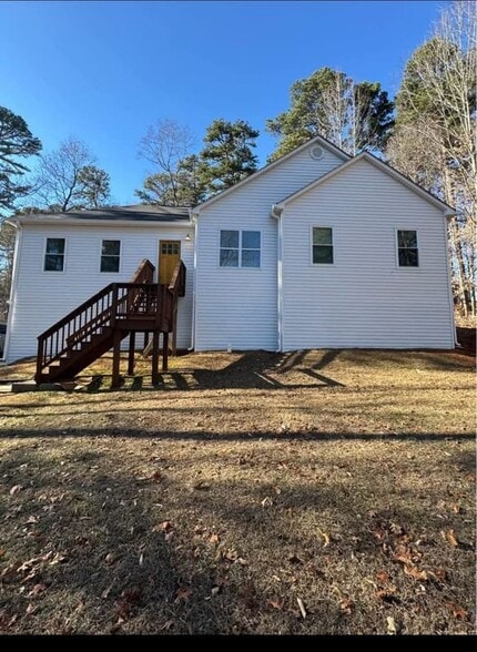 Building Photo - 3910 Maple Wood Trail