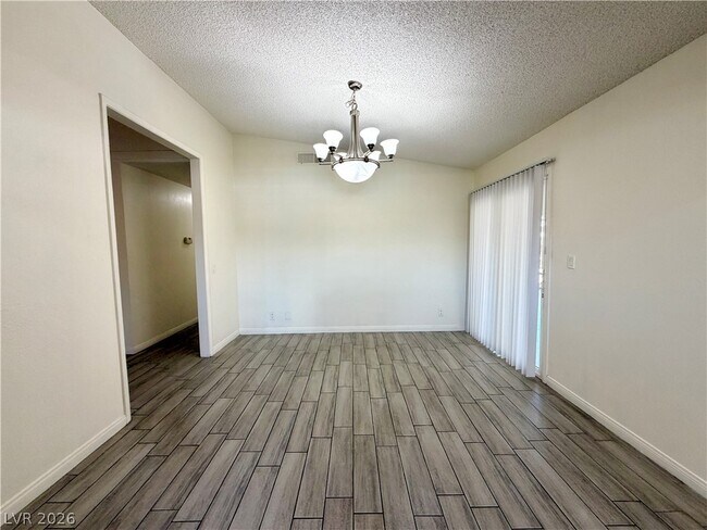 Building Photo - 6200 Cedarwood Ave