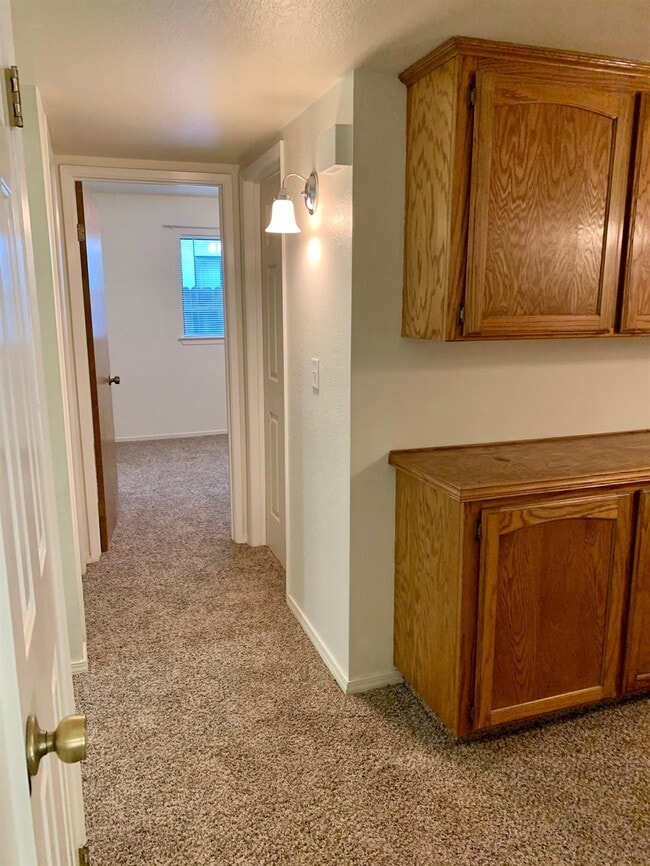 Building Photo - 1797 E Solar Ave