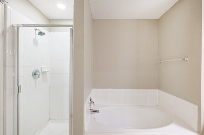 Building Photo - 5626 Calm Ct