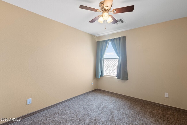 Building Photo - 7422 S 28th Pl